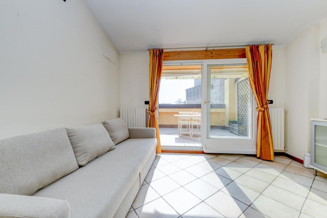 Sunset Apartment Home & Terrace シルミオーネ エクステリア 写真